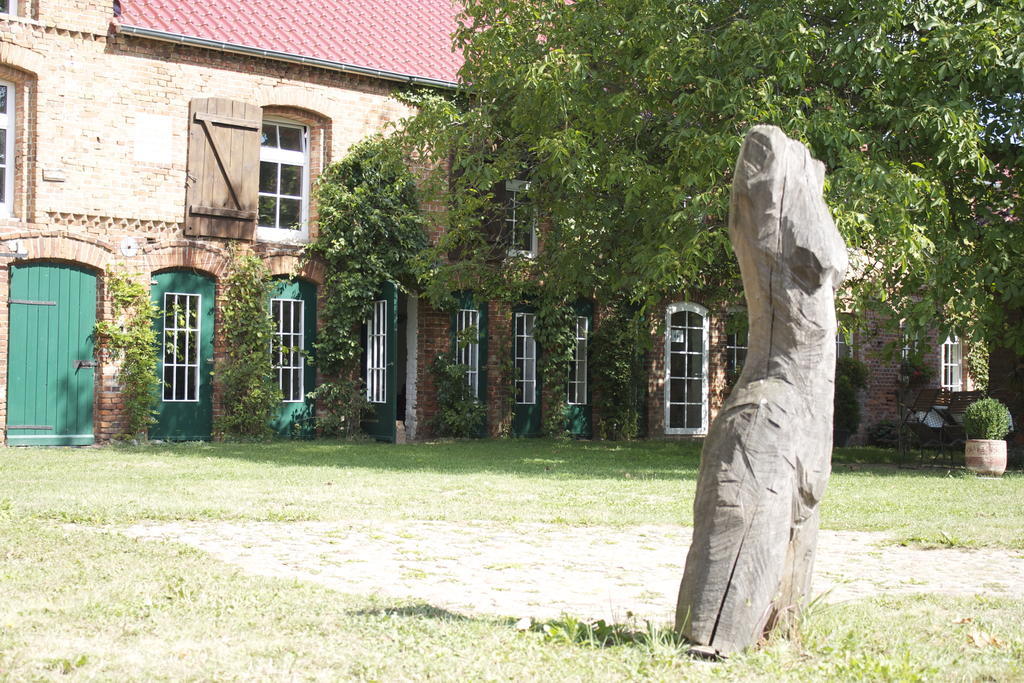 Pension Kunsthof Dahrenstedt Extérieur photo